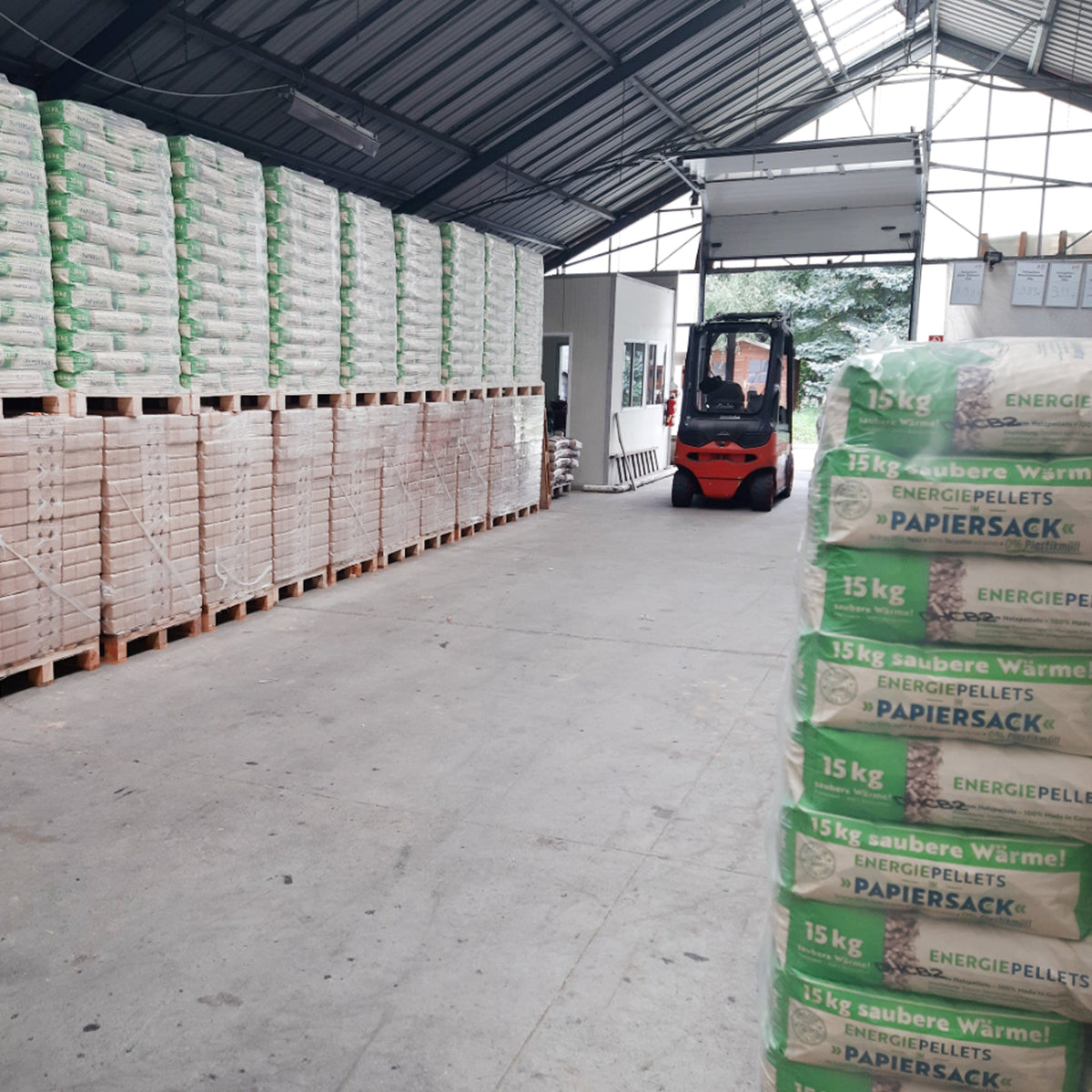 975kg Deutsche Nadelholz-Pellets "EPH" im Papier-Sack | Lieferung | 975 kg | P15-Pap-.1
