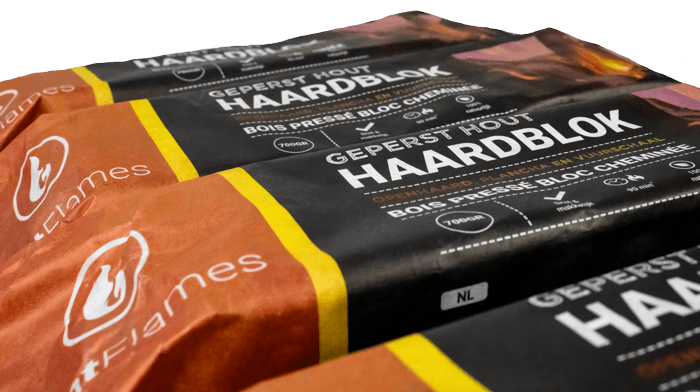 Giant Flames FSC Kaminholz 12 Einheiten x 700gr (8,4 kg)